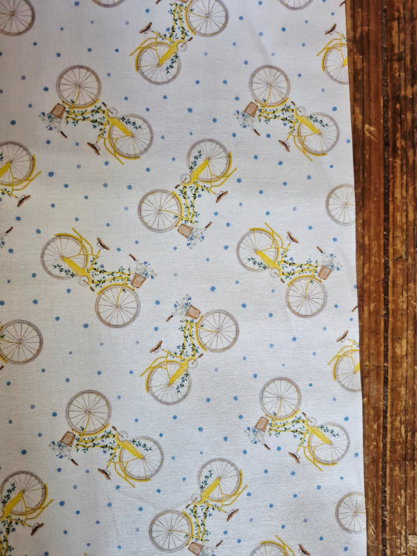 Periwinkle Spring from In The Beginning Fabrics – Per FQ (£15/m)