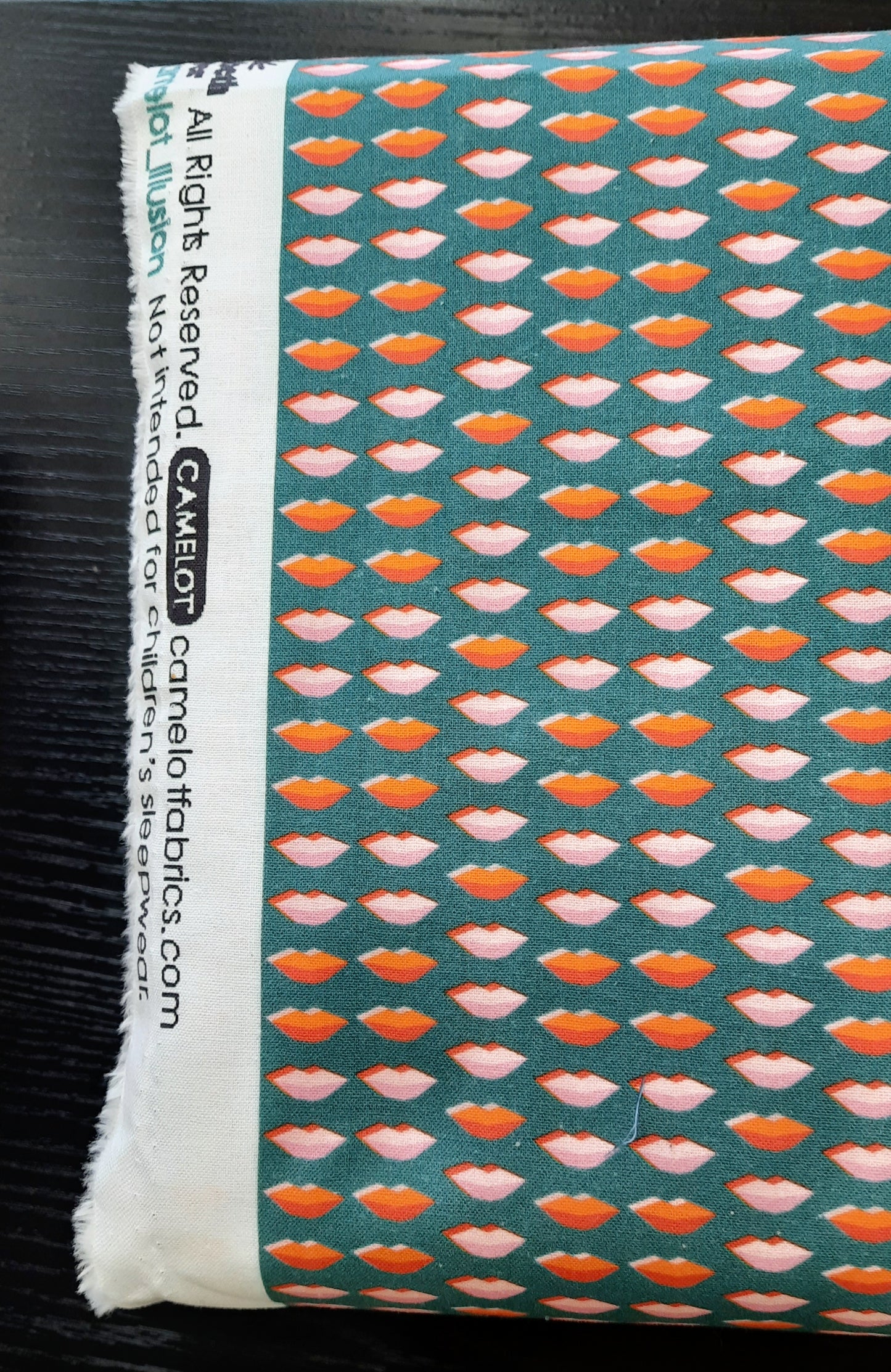 Teal Lips from Illusion by Camelot - Per FQ (£10/m)