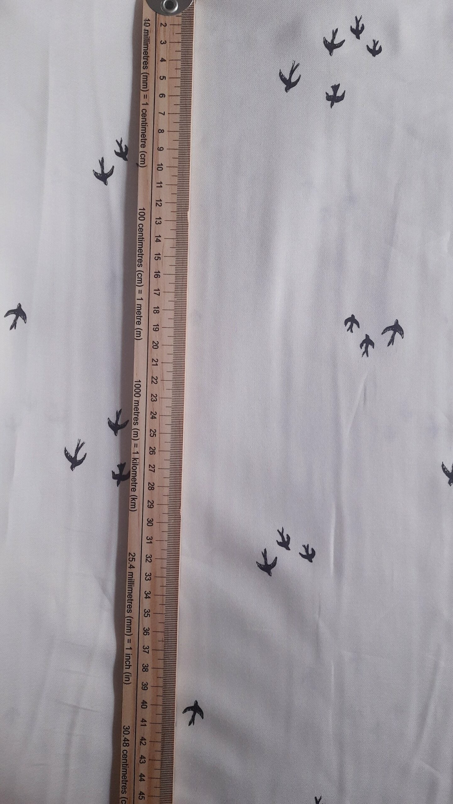 Swallows on 100% Cotton Twill - Per ¼ Metre (£8/m)