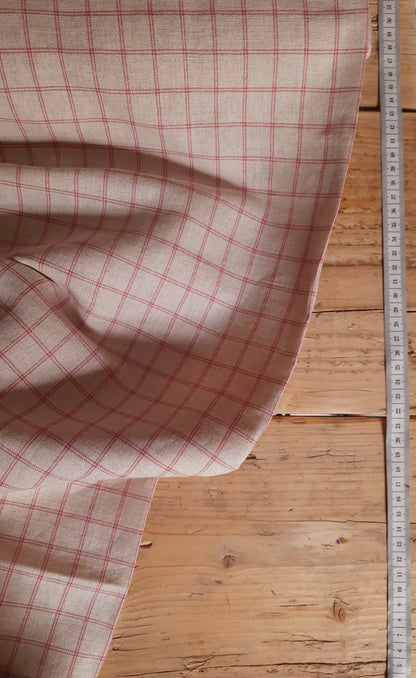 Strawberry Grid Linen Cotton Mix – Per ¼ Metre (£15/m)