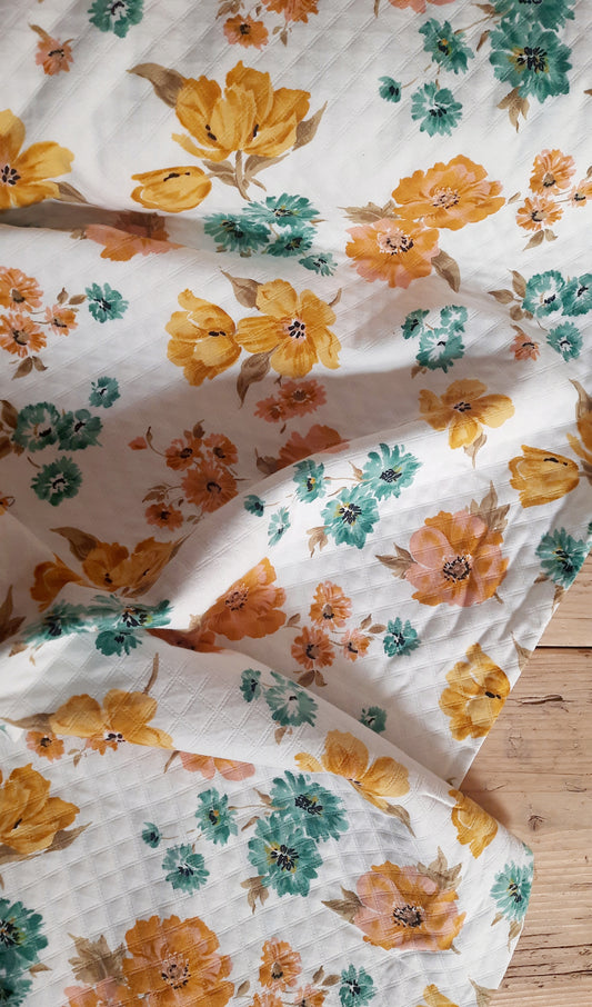 Magnolia Dusk 100% Quilted Cotton by Lady McElroy - Per ¼ Metre (£15.90/m)