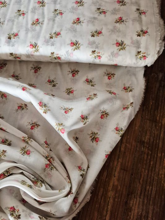 Petite Fleur Cotton Voile - Per ¼ Metre (£8/m)