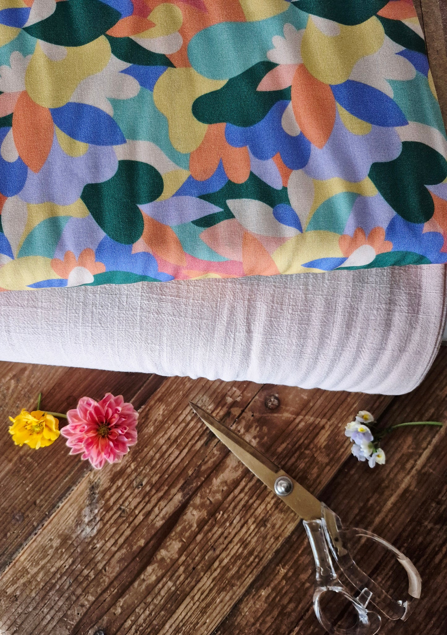 Champagne Viscose Linen Slub - Remnant 50cm x width