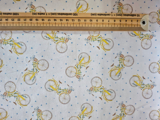 Periwinkle Spring from In The Beginning Fabrics – Per FQ (£15/m)