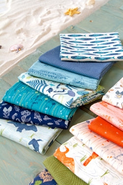 16 FQ Fabric Wonders from Tomales Bay by AGF Studios - Per Bundle (£3.12/FQ)