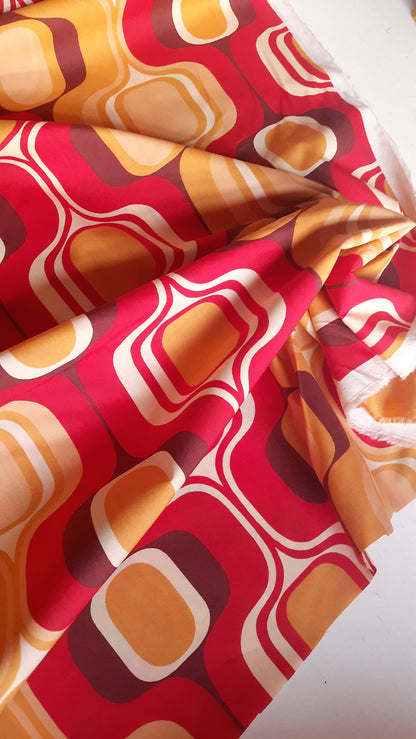 Retro Red and Gold Cotton Poplin - Per ¼ Metre (£12/m)