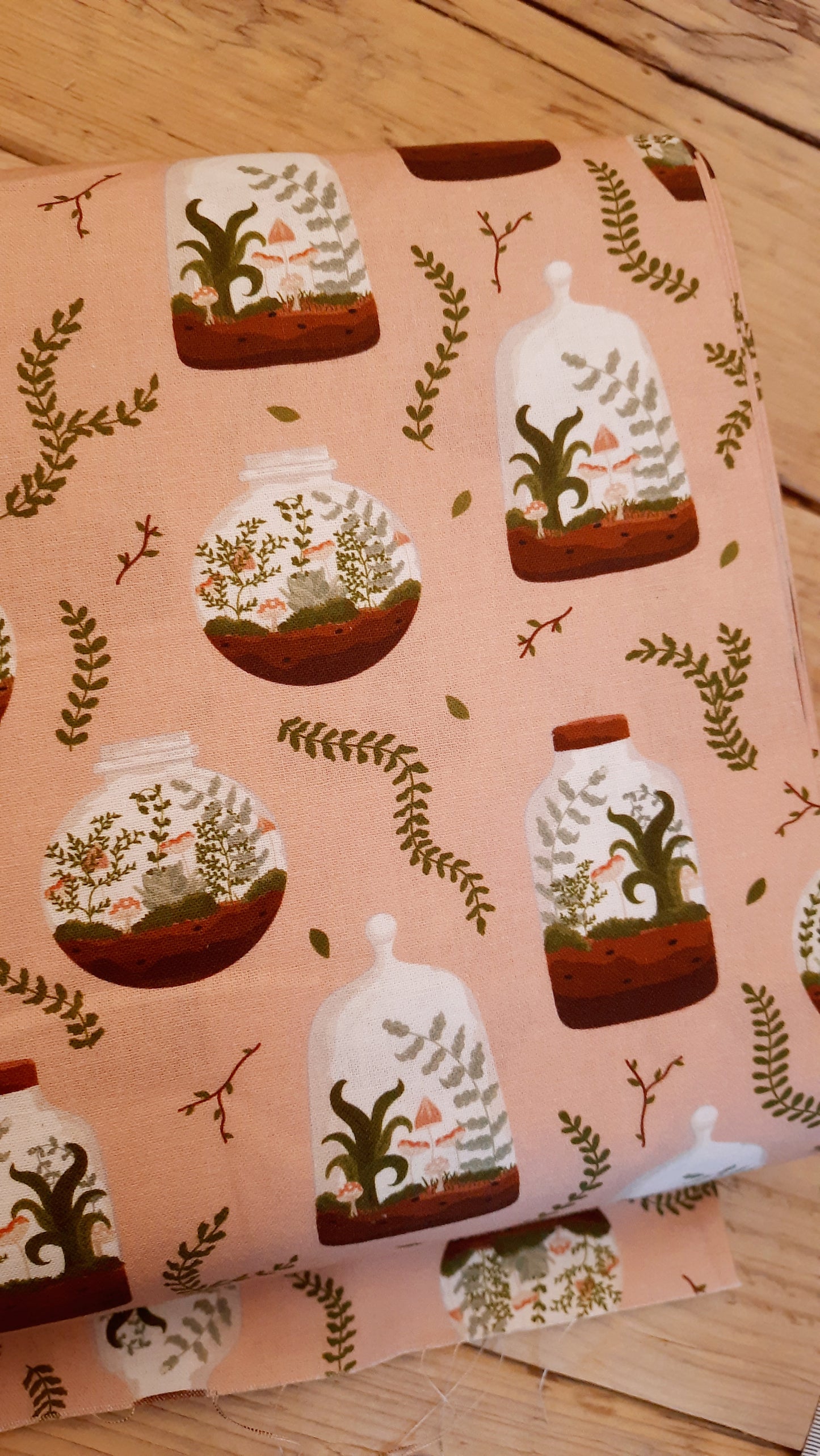 Terrarium from Plant Life 100% Cotton by Craft Cotton Co - Per FQ (£7.40/m)