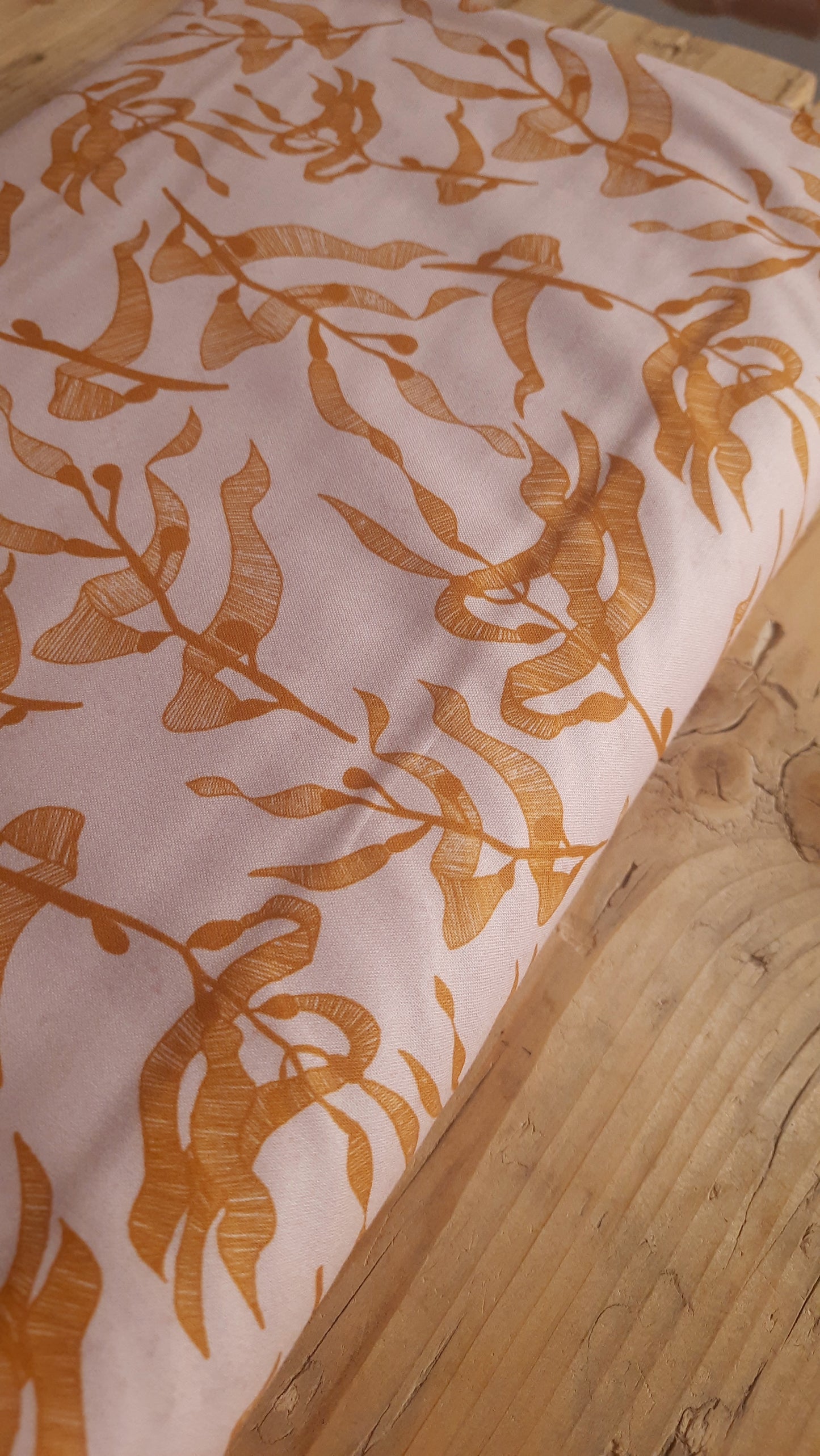 Seaweed on Soft Pink from Ocean Adventures 100% Cotton by PBS - Per FQ (£11/m)