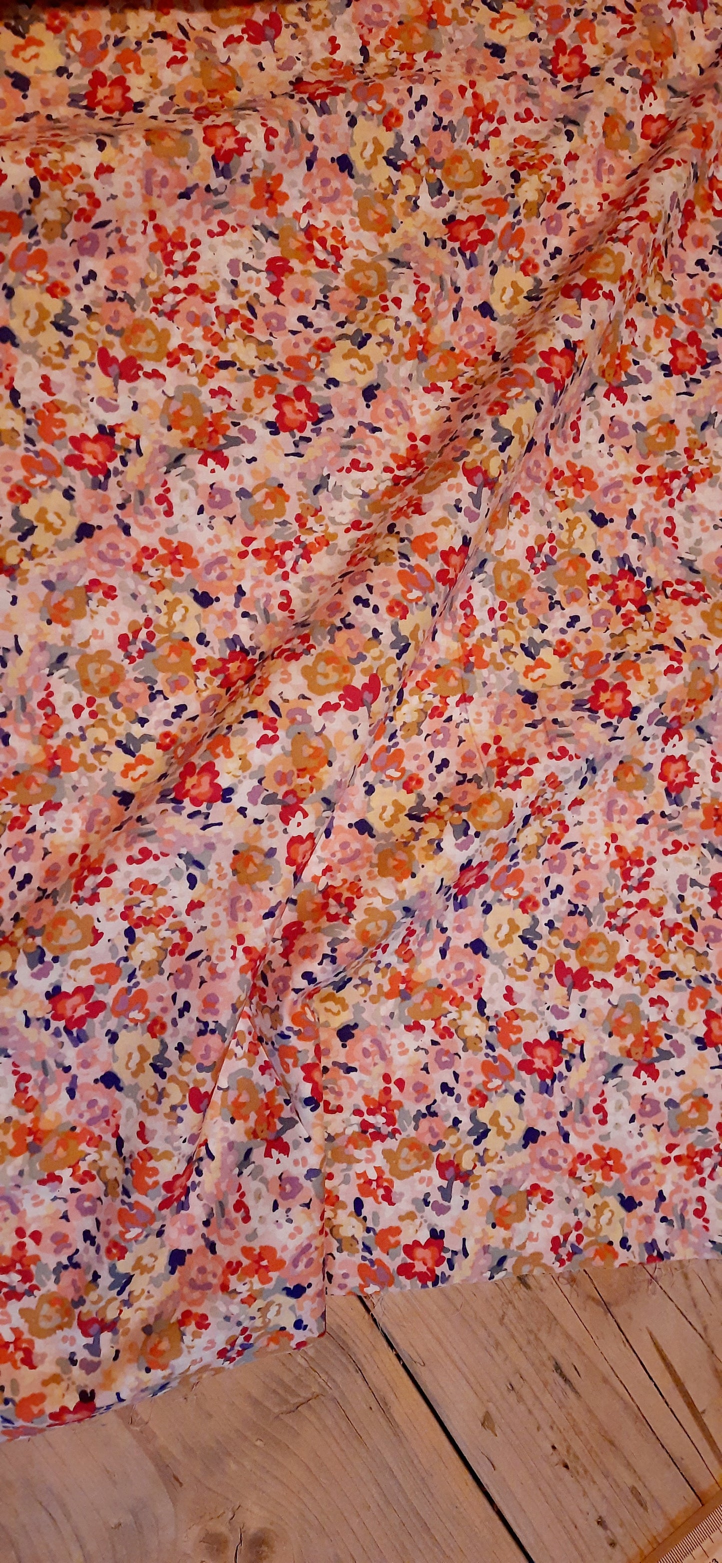 Confetti 100% Cotton Lawn - Per ¼ Metre (£13/m)