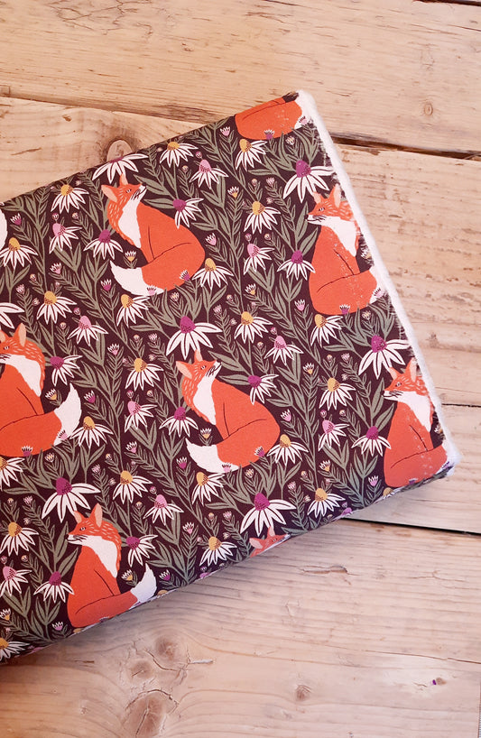 Foxy Daisies from Wild Haven by Cloud9 - Per FQ (£15/m)